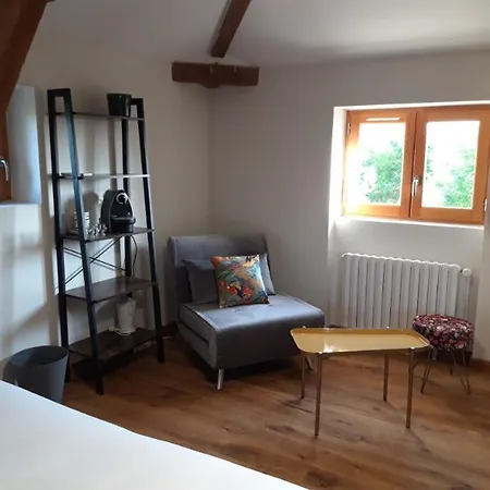 게스트하우스 O Trois Puits 3*